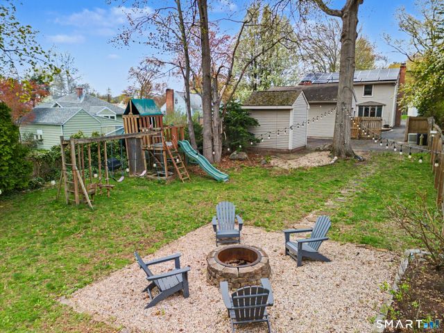 11 Thomas Street, Newington, CT 06111