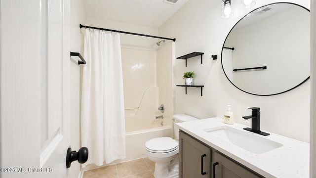 7184 Hunter Forest Drive, Olive Branch, MS 38654