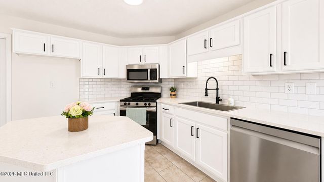 7184 Hunter Forest Drive, Olive Branch, MS 38654