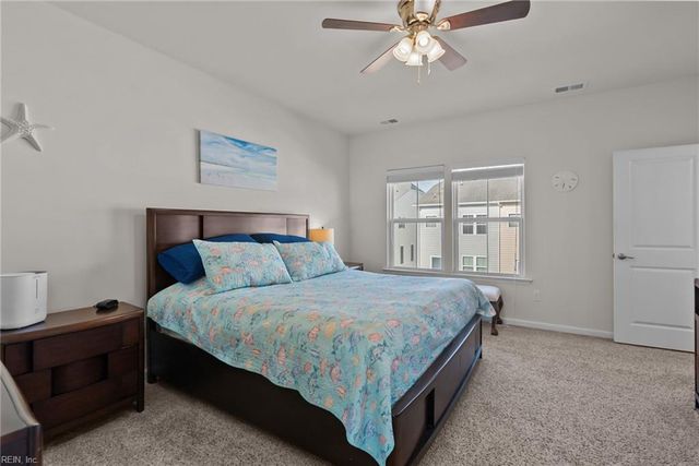 364 Spring Hill PL, Smithfield, VA 23430