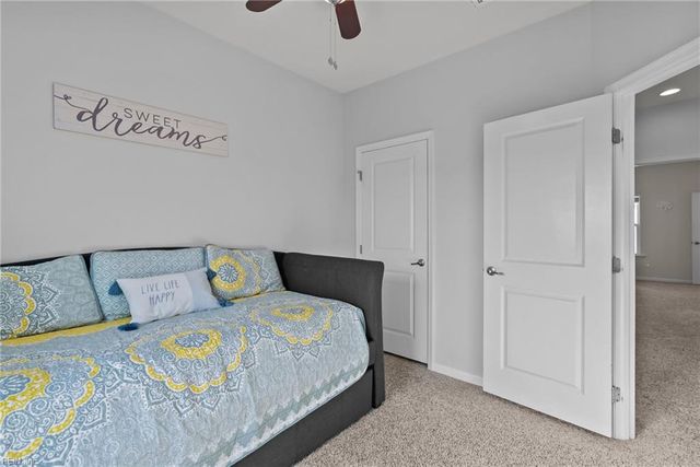 364 Spring Hill PL, Smithfield, VA 23430