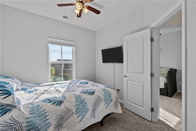 364 Spring Hill PL, Smithfield, VA 23430
