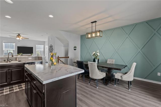 364 Spring Hill PL, Smithfield, VA 23430