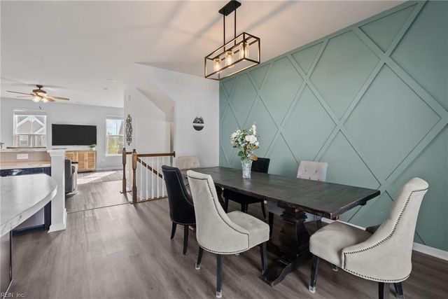 364 Spring Hill PL, Smithfield, VA 23430