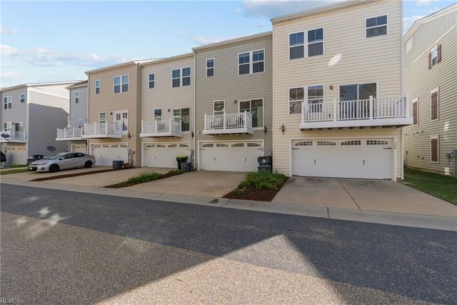 364 Spring Hill PL, Smithfield, VA 23430