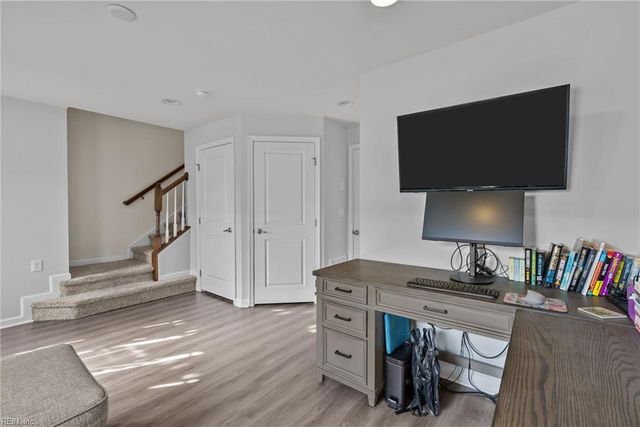 364 Spring Hill PL, Smithfield, VA 23430