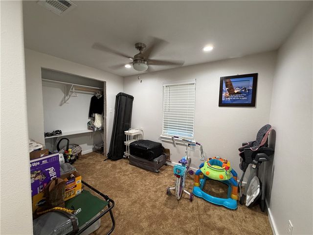 306 Moss Avenue, Hearne, TX 77859