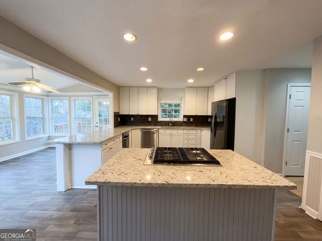 2859 Savannah Walk Lane, Suwanee, GA 30024