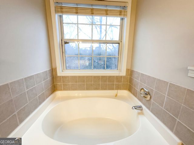 2859 Savannah Walk Lane, Suwanee, GA 30024