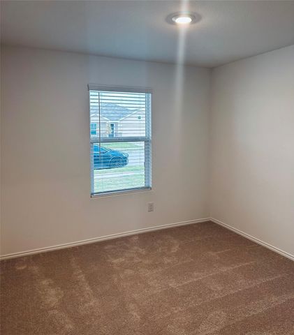 5816 Crystal water way, Princeton, TX 75407