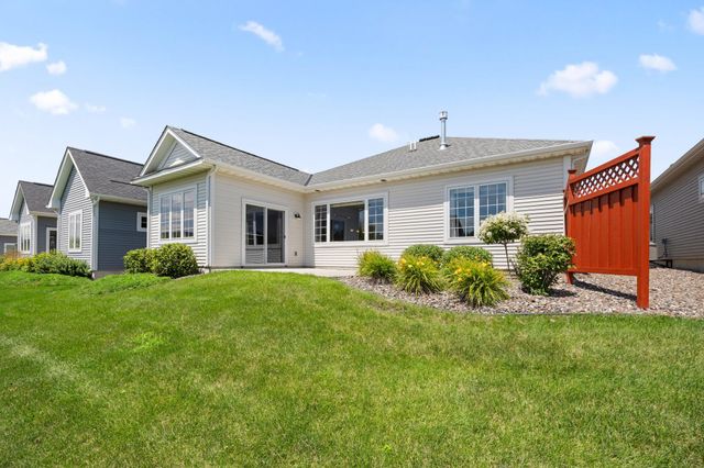 13598 Crownline Drive NE, Prior Lake, MN 55372