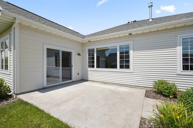 13598 Crownline Drive NE, Prior Lake, MN 55372
