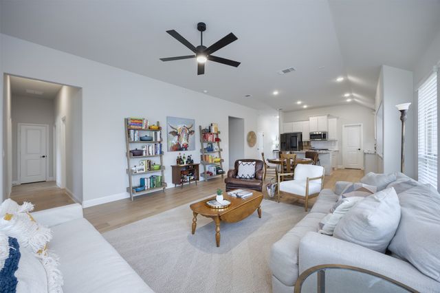 1003 Pecan Glen Drive, Melissa, TX 75454