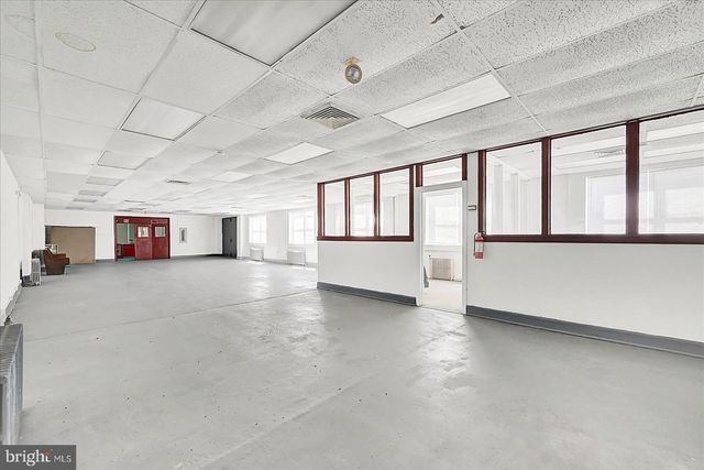 128-130 S GEORGE ST, York, PA 17401