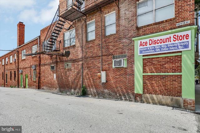 128-130 S GEORGE ST, York, PA 17401