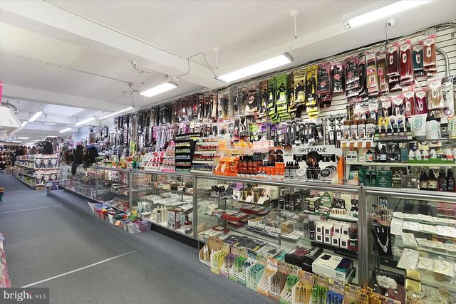 128-130 S GEORGE ST, York, PA 17401