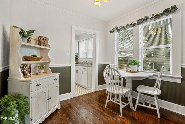 807 Weaver Pike, Bristol, TN 37620