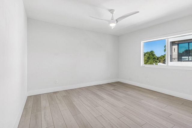 412 SE 4th Avenue, Delray Beach, FL 33483