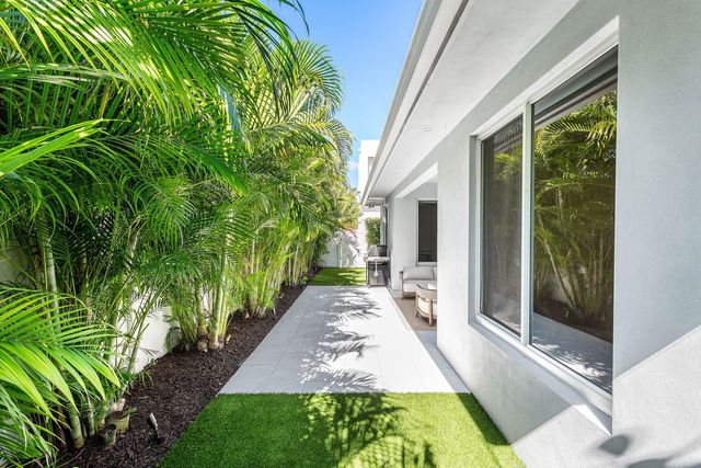 412 SE 4th Avenue, Delray Beach, FL 33483