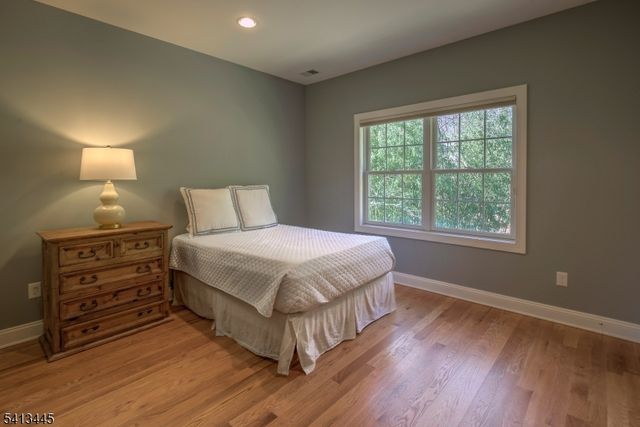 15 Mundy Ln, Warren Twp., NJ 07059