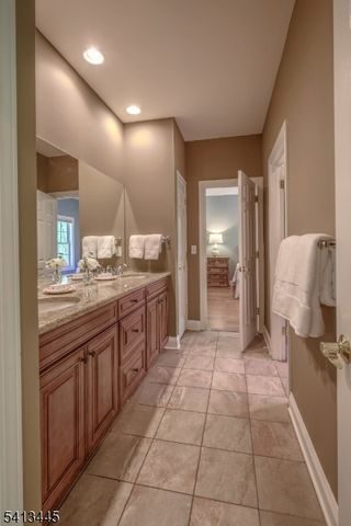 15 Mundy Ln, Warren Twp., NJ 07059