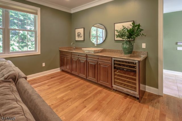 15 Mundy Ln, Warren Twp., NJ 07059