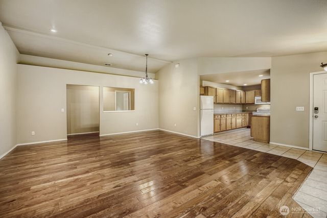 13421 Des Moines Memorial Drive S, Burien, WA 98168