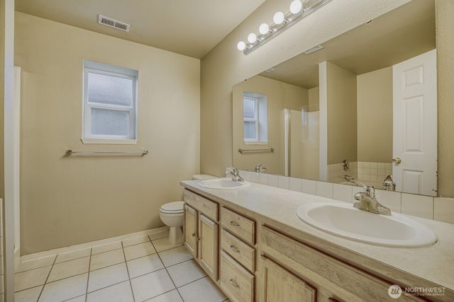 13421 Des Moines Memorial Drive S, Burien, WA 98168