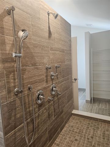 9626 Valley View Court, Saline, MI 48176