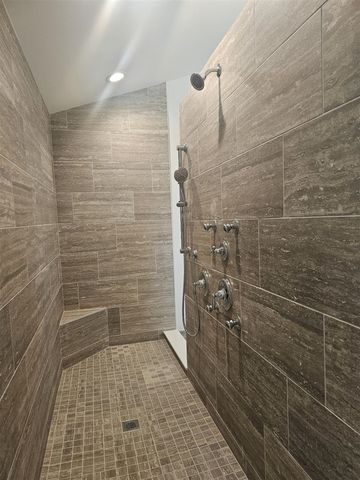 9626 Valley View Court, Saline, MI 48176