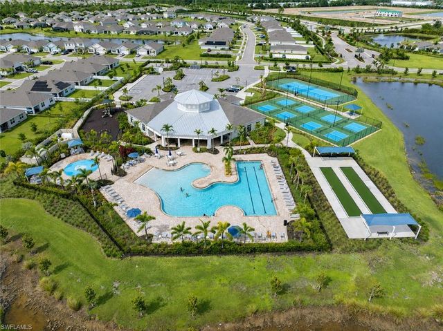 2872 Star Coral DR, North Fort Myers, FL 33903