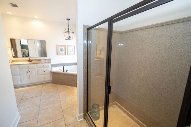 1030 Applewood Drive, Conway, AR 72034