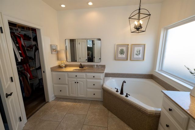 1030 Applewood Drive, Conway, AR 72034