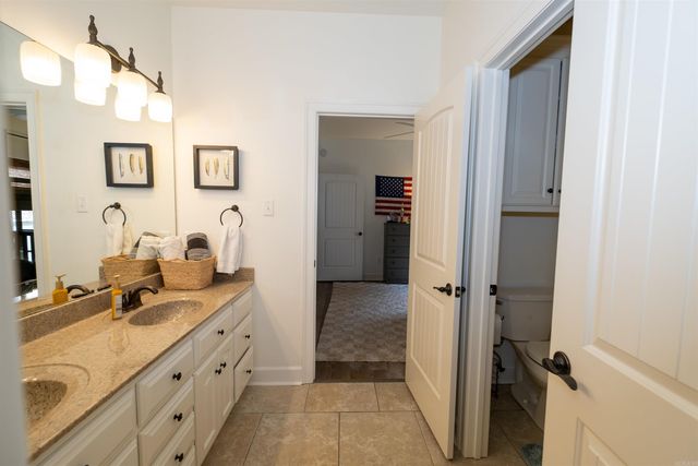 1030 Applewood Drive, Conway, AR 72034