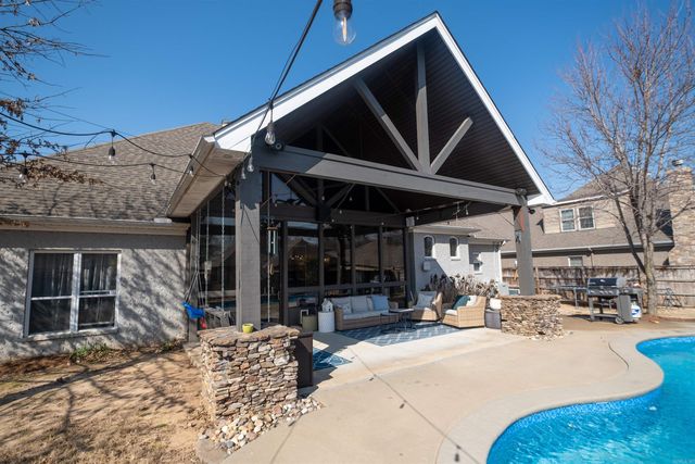 1030 Applewood Drive, Conway, AR 72034