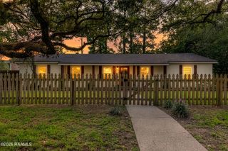 720 Myrtle Place, Lafayette, LA 70506