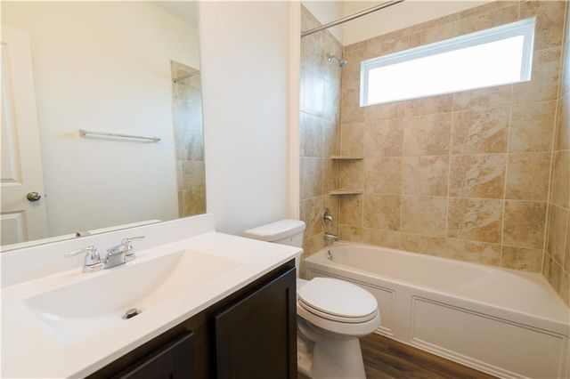 933 Wildrye CT, Leander, TX 78641