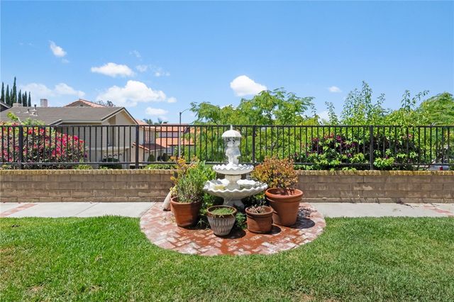 26152 Sally, Lake Forest, CA 92630