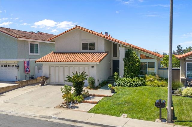 26152 Sally, Lake Forest, CA 92630