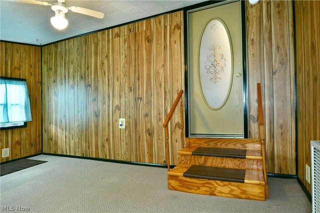 878 Ridge Road, Vienna, OH 44473