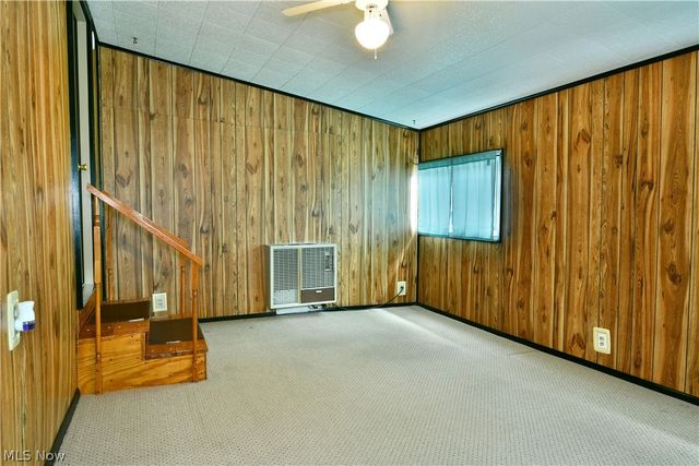 878 Ridge Road, Vienna, OH 44473