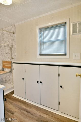 878 Ridge Road, Vienna, OH 44473