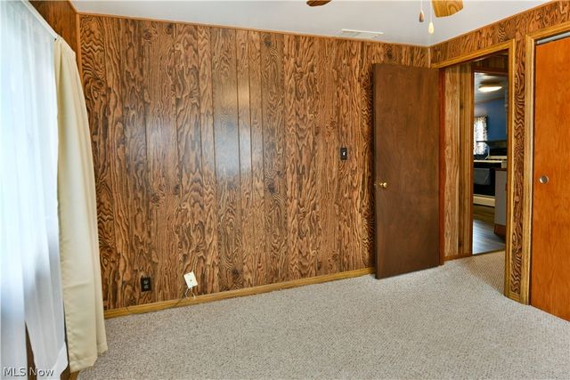 878 Ridge Road, Vienna, OH 44473