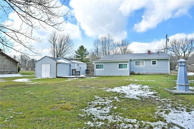 878 Ridge Road, Vienna, OH 44473