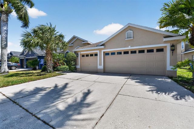 1833 MIRA LAGO CIRCLE, Ruskin, FL 33570