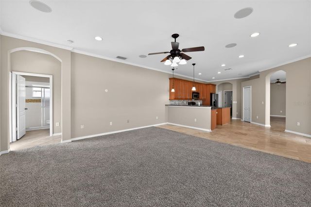 1833 MIRA LAGO CIRCLE, Ruskin, FL 33570