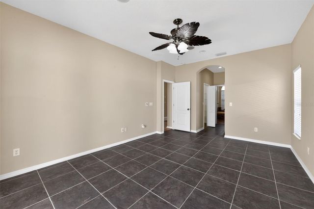 1833 MIRA LAGO CIRCLE, Ruskin, FL 33570