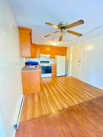 70 Jamaicaway 10, Boston, MA 02130