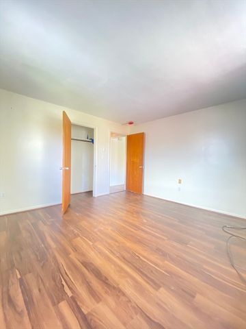 70 Jamaicaway 10, Boston, MA 02130