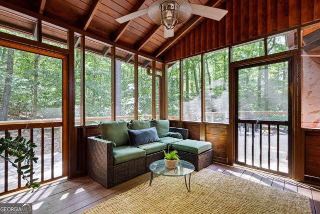 621 Spring Bluff Court SW, Marietta, GA 30064